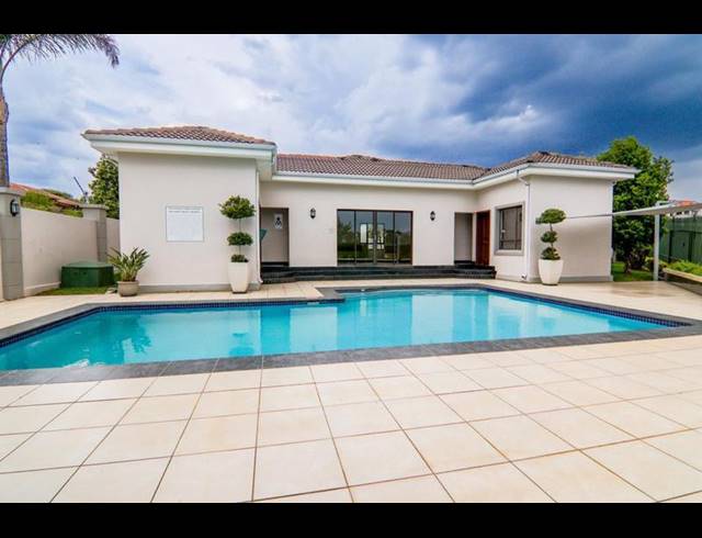 2 BEDROOM APARTMENT FOR SALE IN NOORDWYK